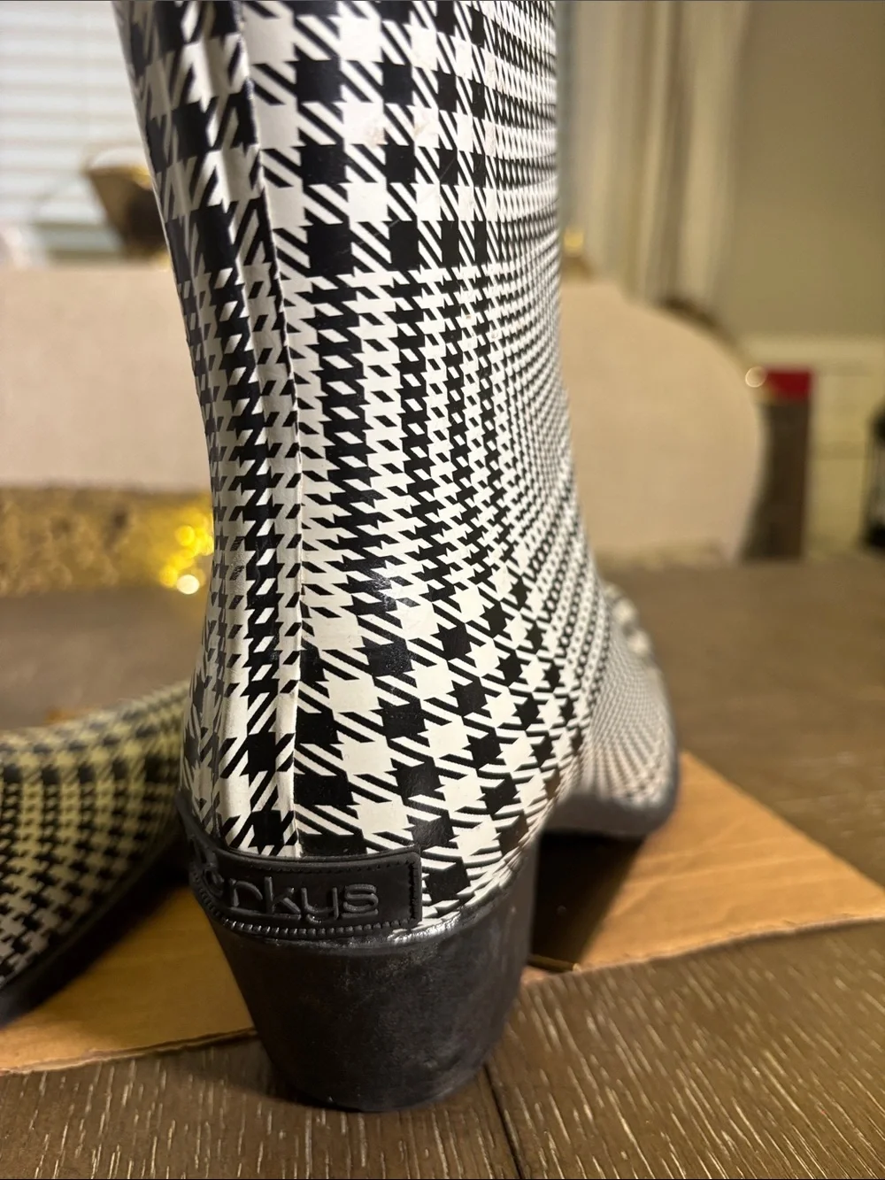 Corkys Black  & White Western style Houndstooth Rain Boots for Women